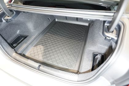 Гумирана стелка за багажник за BMW 5 G60 (2023+) sedan / Plug-in Hybrid / M5 G90 Plug-in Hybrid (2024+) - Image 2