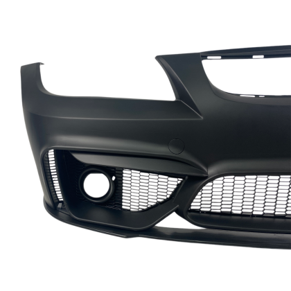 Предна броня за BMW E90 (2005-2009) - М4 дизайн с отвор за халогени и лип спойлер - Image 3